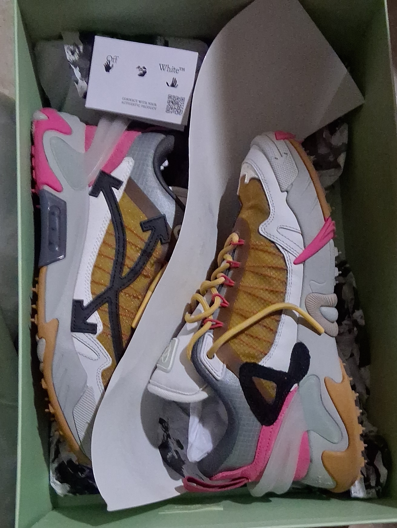 Rare! Bet You Cant Find Another One New In Box And Reciept Where Purchased